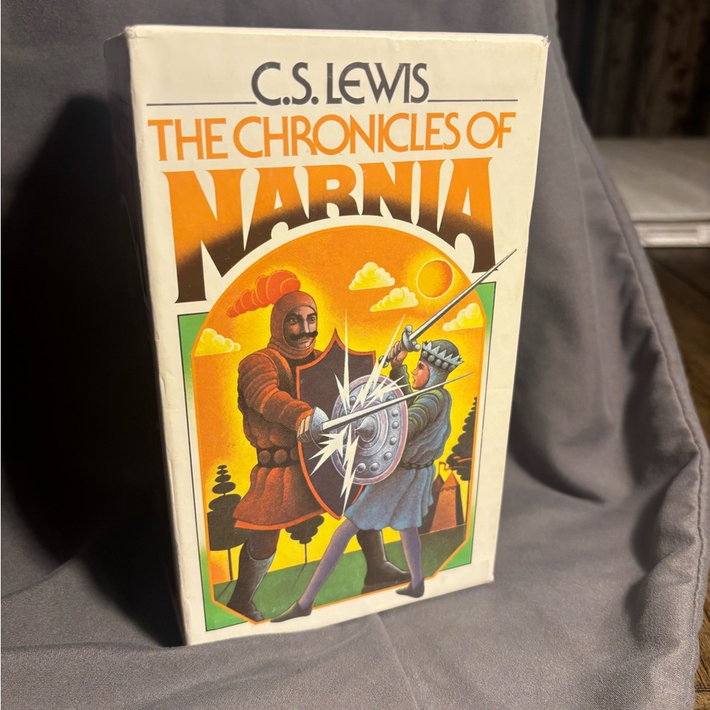 The Chronicles of Narnia Book